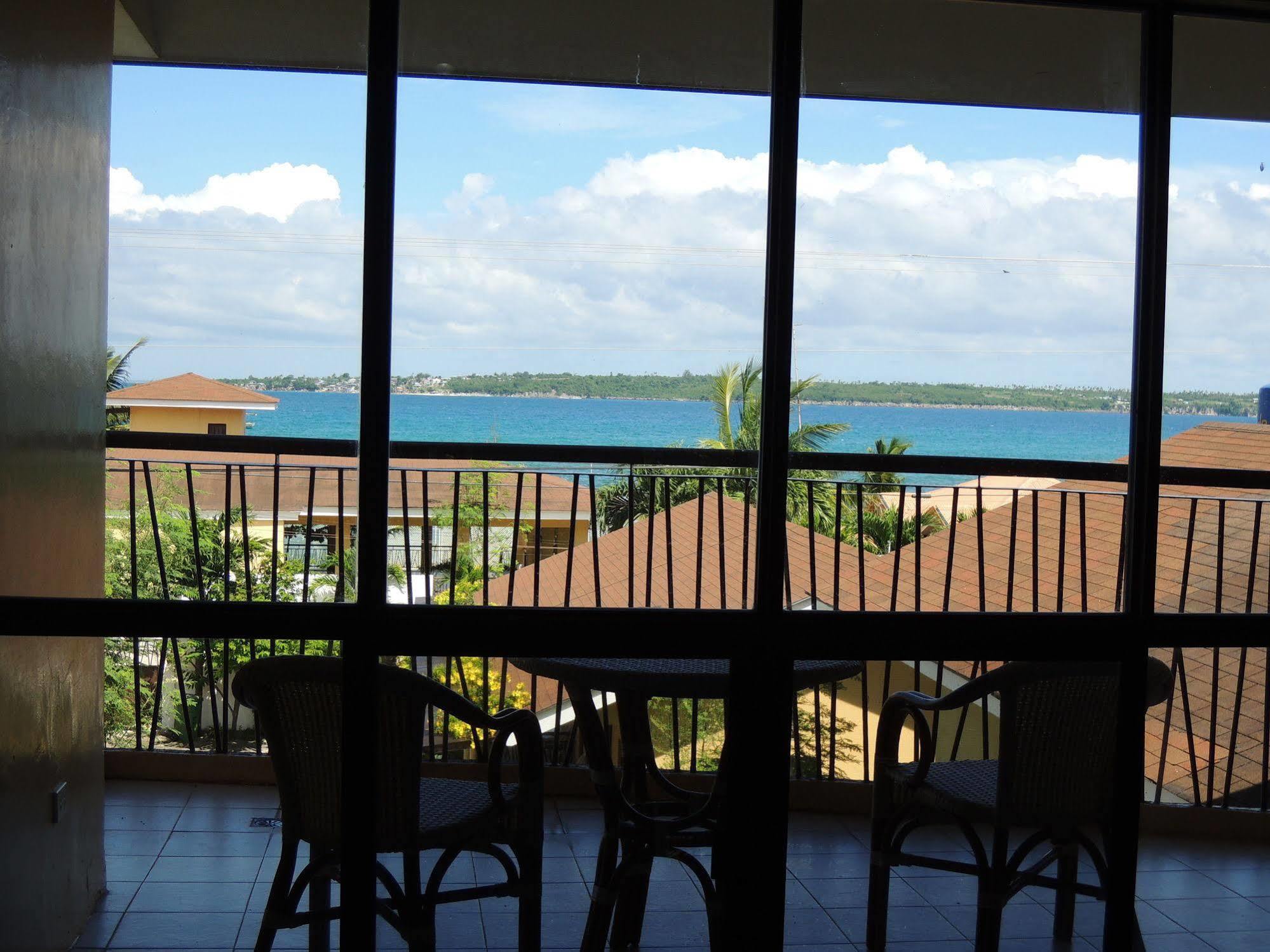 Palms Seaside Inn And Resort Medellin Εξωτερικό φωτογραφία