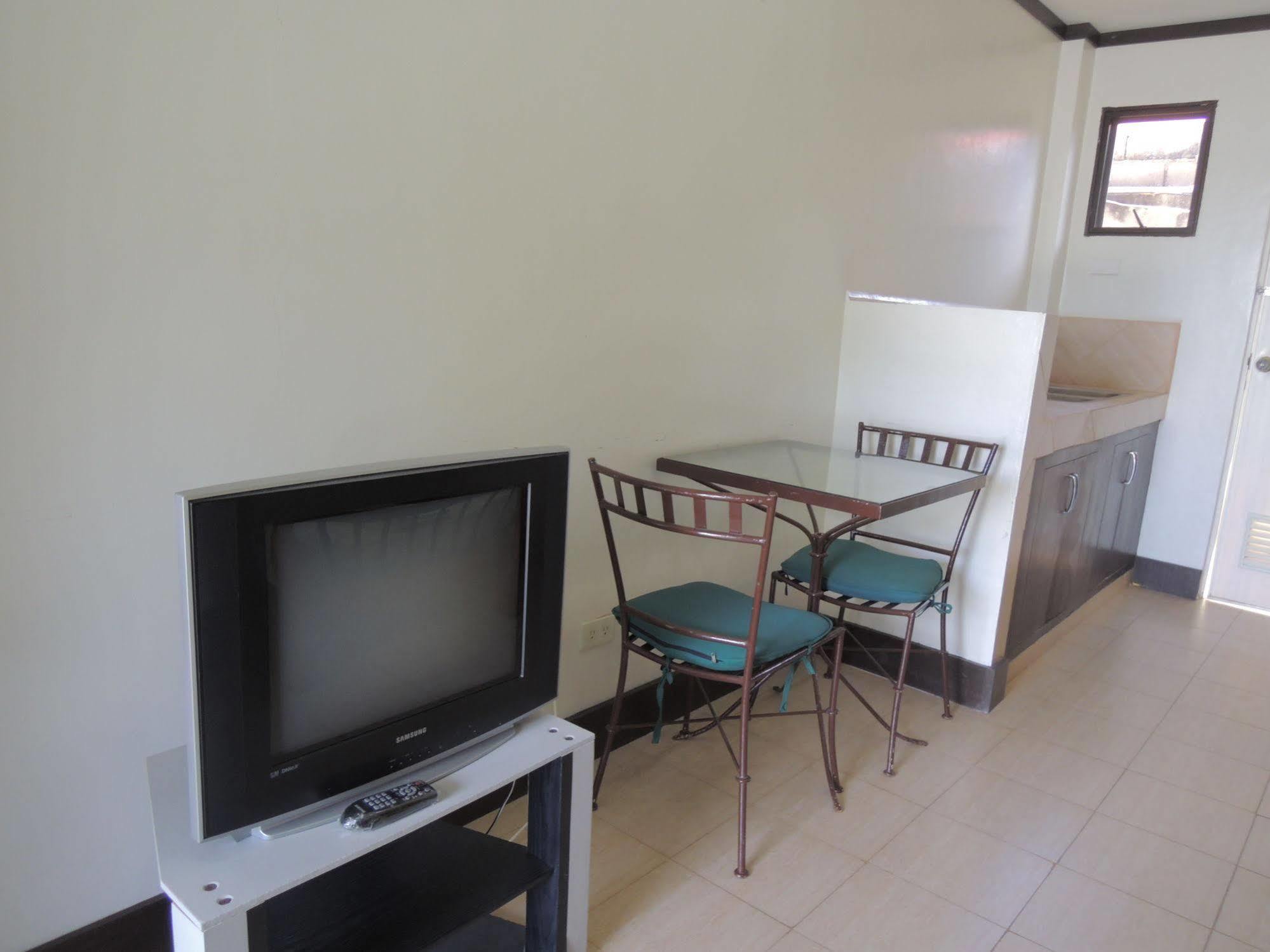 Palms Seaside Inn And Resort Medellin Εξωτερικό φωτογραφία