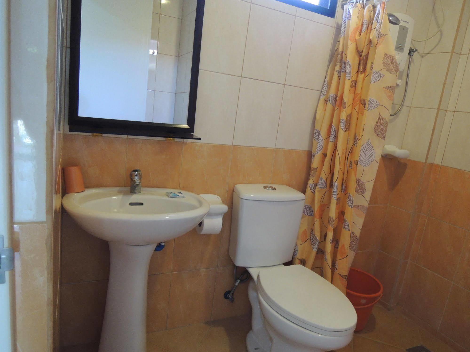Palms Seaside Inn And Resort Medellin Εξωτερικό φωτογραφία